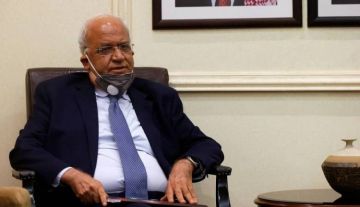 هداسا: الوضع الصحي لصائب عريقات خطير وجرى تنويمه اصطناعيا هداسا: الوضع الصحي لصائب عريقات خطير وجرى تنويمه اصطناعيا