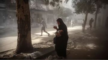 مرآة من دم وروح.. غزة في مواجهة سقوط العالم وفناء العرب مرآة من دم وروح.. غزة في مواجهة سقوط العالم وفناء العرب