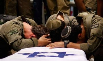 معارك غزة تلاحقه.. انتحار ضابط رفيع في جيش الاحتلال معارك غزة تلاحقه.. انتحار ضابط رفيع في جيش الاحتلال