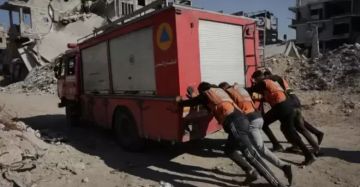 الدفاع المدني بغزة يحذر من توقف مركباته عن العمل