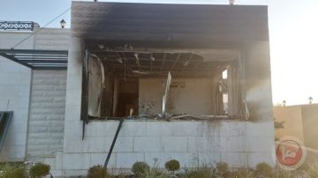 رام الله.. مستوطنون يضرمون النار في منزل بقرية أبو فلاح رام الله.. مستوطنون يضرمون النار في منزل بقرية أبو فلاح