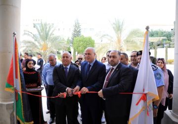 انطلاق فعاليات معرض الكتاب الوطني في الجامعة العربية الأمريكية تحت شعار بالقراءة نحلم وبالحرية نبني المستقبل انطلاق فعاليات معرض الكتاب الوطني في الجامعة العربية الأمريكية تحت شعار بالقراءة نحلم وبالحرية نبني المستقبل