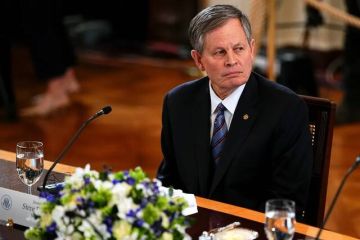 حليف ترامب يترأس وفق رفيع المستوى إلى الصين العام المقبل