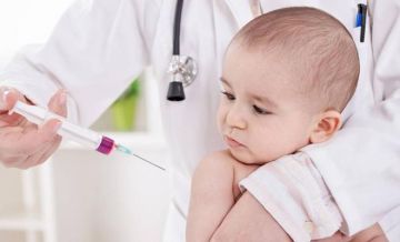 غزة بدء حملة تطعيم الأطفال دون سن الثالثة