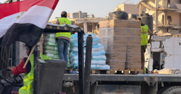 اللجنة المصرية.. قبلة المحتاجين والنازحين لإغاثة أهالي قطاع غزة