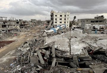 بالفيديو.. الجيش الإسرائيلي يستهدف 5 مقاتلين خرجوا من ممر تحت أرضي في رفح بالفيديو.. الجيش الإسرائيلي يستهدف 5 مقاتلين خرجوا من ممر تحت أرضي في رفح