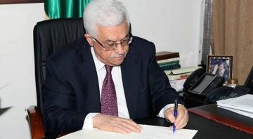 مؤسسات المجتمع المدني تطالب بإلغاء القرارات الرئاسية الأخيرة مؤسسات المجتمع المدني تطالب بإلغاء القرارات الرئاسية الأخيرة