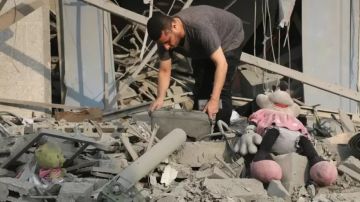 البرش: الاحتلال ترك دمى وألعابا مفخخة في غزة تفتك بالأطفال