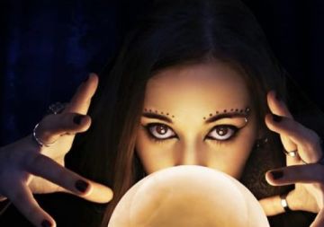 أستراليا:القبض على عرافة بتهمة الاستيلاء على 70 مليون دولار أستراليا:القبض على عرافة بتهمة الاستيلاء على 70 مليون دولار