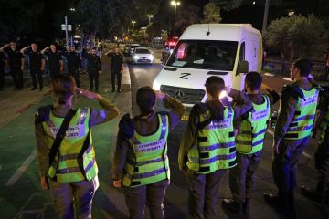 إسرائيل تكشف هوية رهينة متوفى سلمته حماس 