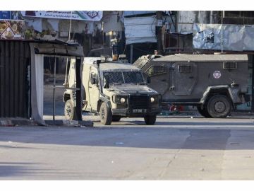 تحتجز جثماني طفلين.. قوات الاحتلال تواصل عملياتها في الضفة الغربية تحتجز جثماني طفلين.. قوات الاحتلال تواصل عملياتها في الضفة الغربية