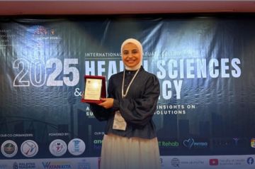 باحثة من جامعة النجاح الوطنية تفوز بجائزة أفضل باحث شاب في العلوم الصحية والصيدلة