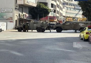 الاحتلال ينسحب من نابلس مخلفا 4 إصابات واعتقال فتاة وتحطيم أبواب عدد من المحلات