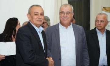 فوز جمال زحالقة برئاسة لجنة المتابعة العليا داخل أراضي 48 فوز جمال زحالقة برئاسة لجنة المتابعة العليا داخل أراضي 48