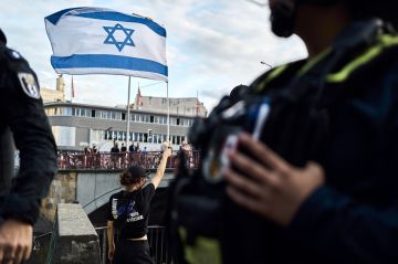 إعلام عبري: الجثث التي سلمتها حماس لإسرائيل أمس ليست لمختطفين إسرائيليين إعلام عبري: الجثث التي سلمتها حماس لإسرائيل أمس ليست لمختطفين إسرائيليين