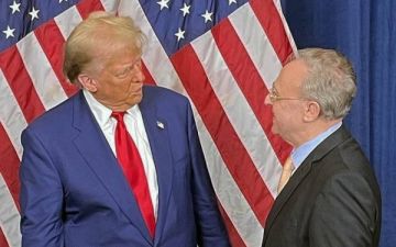 بحبح: حماس أبدت انفتاحا على نزع سلاحها الثقيل وواشنطن لاتمانع الاحتفاظ بالأسلحة الفردية بحبح: حماس أبدت انفتاحا على نزع سلاحها الثقيل وواشنطن لاتمانع الاحتفاظ بالأسلحة الفردية