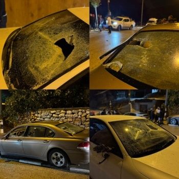 مستوطنون يهاجمون بلدة سنجل ويكسرون ثلاث مركبات مستوطنون يهاجمون بلدة سنجل ويكسرون ثلاث مركبات