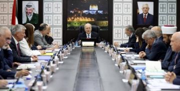 مجلس الوزراء يطالب بتحرك دولي فوري لوقف إرهاب المستوطنين مجلس الوزراء يطالب بتحرك دولي فوري لوقف إرهاب المستوطنين