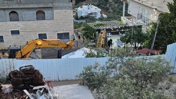 الاحتلال يخطر بهدم منزل أسير في عقابا شمال طوباس