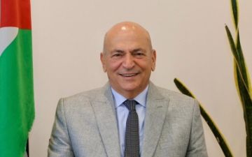 محافظ بيت لحم: من مدينة المهد نبعث رسالة أمل للعالم ونؤكد أن بيت لحم آمنة وتستحق أن تزار