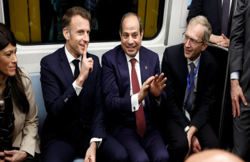 السيسي يطلب من ماكرون زيادة الضغط الدولي على إسرائيل لوقف انتهاكاتها السيسي يطلب من ماكرون زيادة الضغط الدولي على إسرائيل لوقف انتهاكاتها