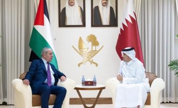 الشيخ يبحث مع رئيس الوزراء القطري مستجدات الوضع الفلسطيني الشيخ يبحث مع رئيس الوزراء القطري مستجدات الوضع الفلسطيني
