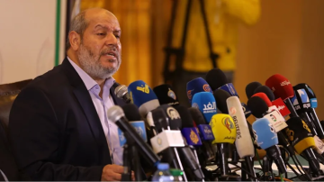 خليل الحية: مهمة مجلس السلام رعاية وقف إطلاق النار وإعمار غزة خليل الحية: مهمة مجلس السلام رعاية وقف إطلاق النار وإعمار غزة