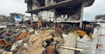 الدفاع المدني يحذر: 90 من مباني الشيخ رضوان مهددة بالانهيار الدفاع المدني يحذر: 90 من مباني الشيخ رضوان مهددة بالانهيار