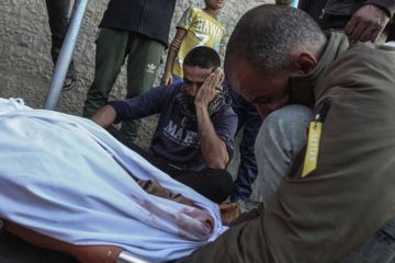 قصف وحشي في غزة: 24 شهيدا منذ فجر اليوم ومآس بلا نهاية قصف وحشي في غزة: 24 شهيدا منذ فجر اليوم ومآس بلا نهاية