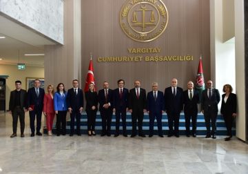 النائب العام يختتم زيارة رسمية إلى جمهورية تركيا لتعزيز التعاون القضائي الثنائي النائب العام يختتم زيارة رسمية إلى جمهورية تركيا لتعزيز التعاون القضائي الثنائي