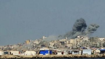 محدث شهيدان برصاص الاحتلال وقصف جوي ومدفعي شرقي غزة وخان يونس محدث شهيدان برصاص الاحتلال وقصف جوي ومدفعي شرقي غزة وخان يونس