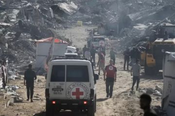 غزة... الاحتلال يتسلم رفات أسير إسرائيلي من الصليب الأحمر