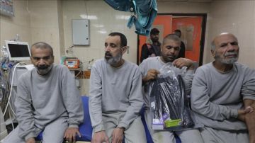 بالصور بالأسماء... الاحتلال يفرج عن 10 أسرى من قطاع غزة