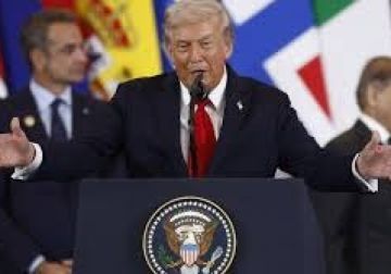 بعد اسبوعين: ترامب يطرح المرحلة الثانية وهيئة من 15 خبيرا وفق معادلة مغادرة الجيش وحماس بعد اسبوعين: ترامب يطرح المرحلة الثانية وهيئة من 15 خبيرا وفق معادلة مغادرة الجيش وحماس