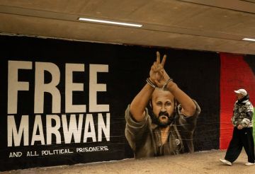 أكثر من 200 شخصية ثقافية عالمية تطالب بالإفراج عن مروان البرغوثي