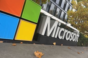 مجموعة ناشطة تتهم مايكروسوفت بمساعدة إسرائيل في إخفاء أدلة على عمليات تتبع الفلسطينيين مجموعة ناشطة تتهم مايكروسوفت بمساعدة إسرائيل في إخفاء أدلة على عمليات تتبع الفلسطينيين