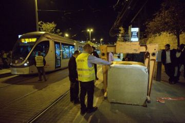 المستوطنون يختفون من الشوارع العامة والمحطات بالقدس المستوطنون يختفون من الشوارع العامة والمحطات بالقدس