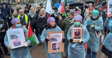 ستوكهولم.. متظاهرون ينددون بمواصلة إسرائيل هجماتها على غزة ستوكهولم.. متظاهرون ينددون بمواصلة إسرائيل هجماتها على غزة