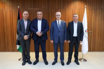 لجنة الانتخابات تبحث مع الارتباط العسكري التحضيرات للانتخابات المحلية 2026