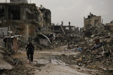 إعلام إسرائيلي: إيطاليا أعربت عن استعدادها للمشاركة في قوة الاستقرار بغزة إعلام إسرائيلي: إيطاليا أعربت عن استعدادها للمشاركة في قوة الاستقرار بغزة