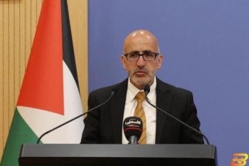 وزير المالية يحذر من قضايا مالية ضخمة ويكشف عن دعم دولي مرتقب وزير المالية يحذر من قضايا مالية ضخمة ويكشف عن دعم دولي مرتقب