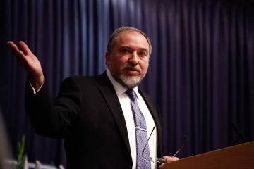 ردا على عملية آدم.. ليبرمان يصادق على مخطط لتوسيع المستوطنة