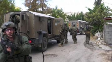 الاحتلال يقتحم قباطية ويفرض منع التجوال حتى اشعار أخر الاحتلال يقتحم قباطية ويفرض منع التجوال حتى اشعار أخر