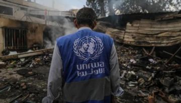 قانون إسرائيلي يهدد وجود أونروا وخدماتها للفلسطينيين.. والأردن يندد قانون إسرائيلي يهدد وجود أونروا وخدماتها للفلسطينيين.. والأردن يندد