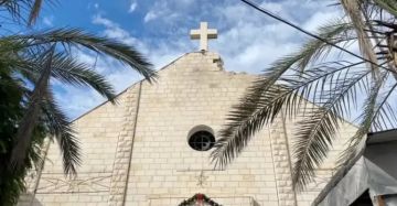 جراح الحرب تطغى على العيد في بيوت مسيحيي غزة جراح الحرب تطغى على العيد في بيوت مسيحيي غزة