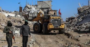 المقاومة تبحث عن جثمان اسير اسرائيلي في معسكر جباليا المقاومة تبحث عن جثمان اسير اسرائيلي في معسكر جباليا