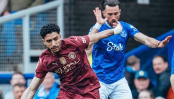 مانشستر سيتي يهزم إيفرتون بهدفين في الدوري الإنجليزي مانشستر سيتي يهزم إيفرتون بهدفين في الدوري الإنجليزي