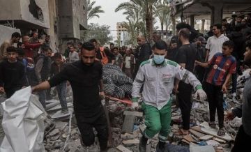 4 شهداء في قصف خيمة تؤوي نازحين شمال غزة 4 شهداء في قصف خيمة تؤوي نازحين شمال غزة