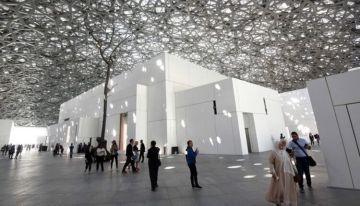 أبوظبي تتحدى هبوط سعر النفط وتواصل توسعة مشاريعها الكبرى محليا أبوظبي تتحدى هبوط سعر النفط وتواصل توسعة مشاريعها الكبرى محليا