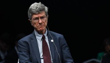 جيفري ساكس: إسرائيل لا تستطيع القتال ليوم واحد دون دعم أمريكي